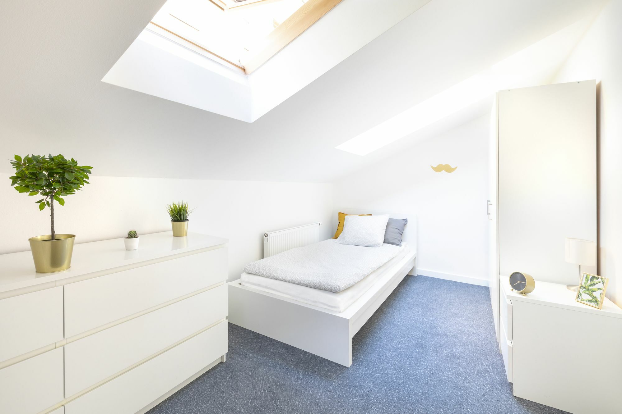 Little Tom Apartments Прага Екстер'єр фото