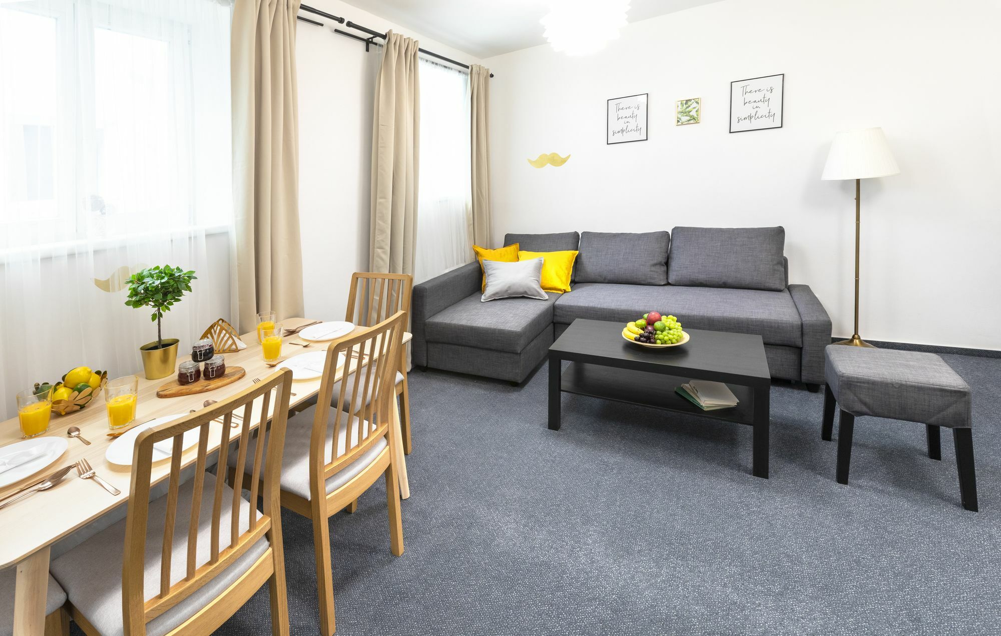 Little Tom Apartments Прага Екстер'єр фото