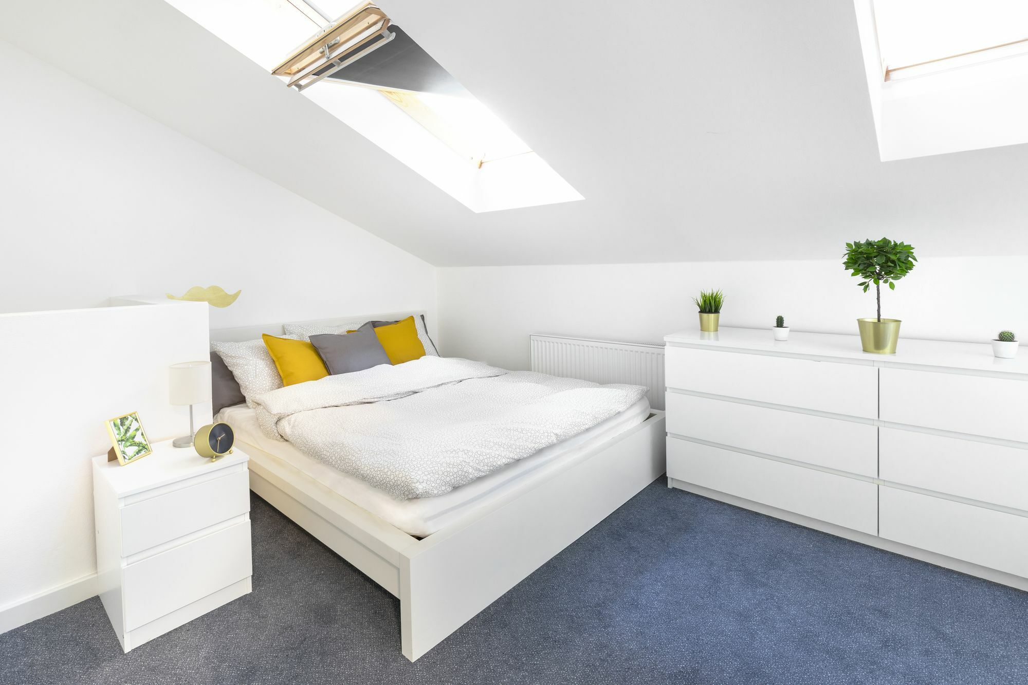 Little Tom Apartments Прага Екстер'єр фото